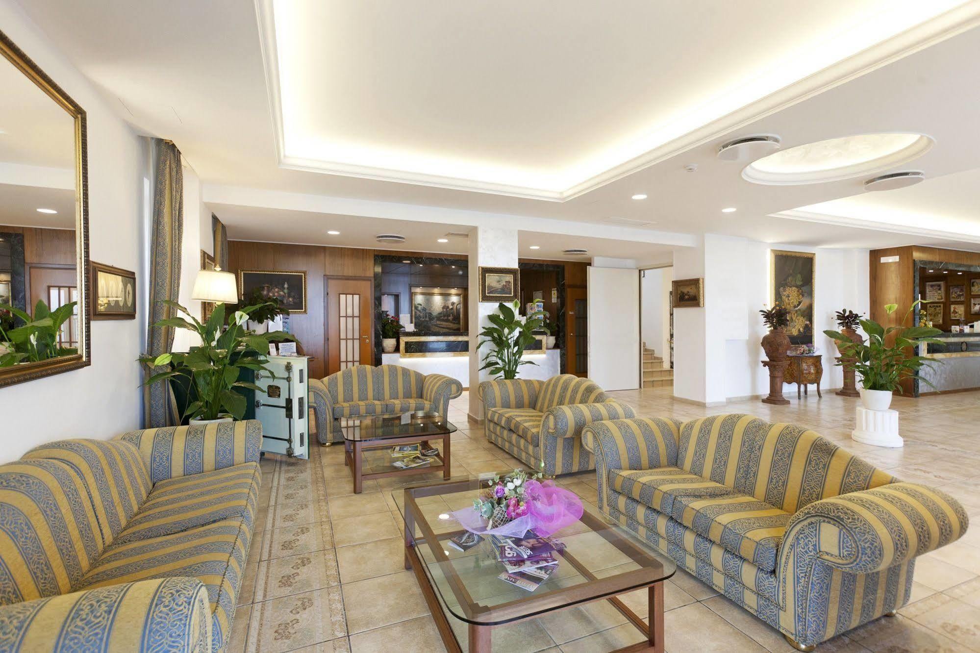 Baia D'Argento Hotel Porto Santo Stefano  Buitenkant foto
