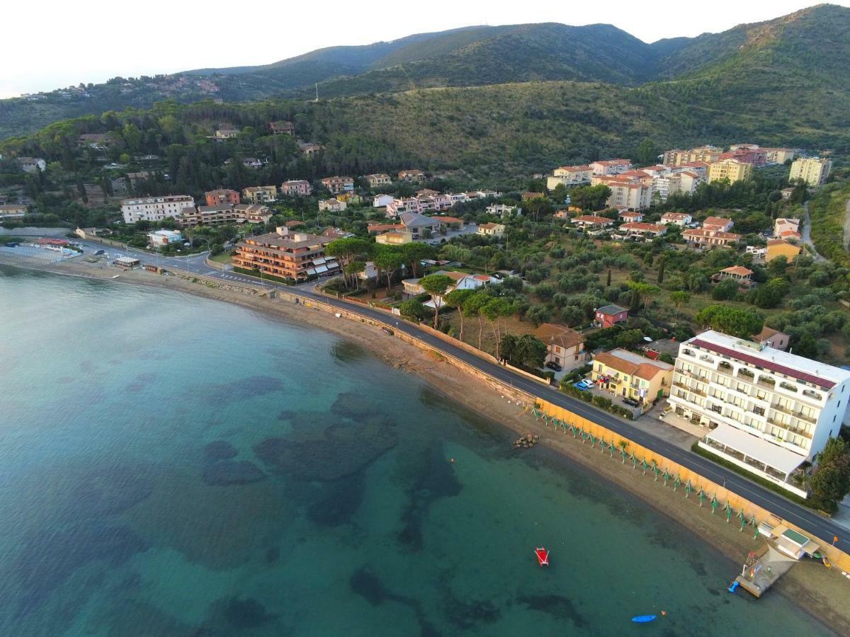 Baia D'Argento Hotel Porto Santo Stefano  Buitenkant foto